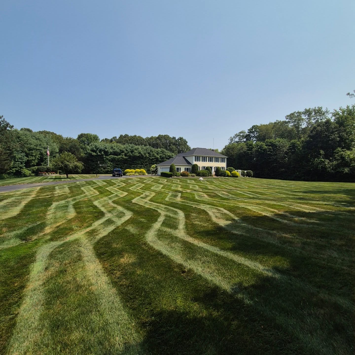 Perfectly mowed lawn by Ryan Hansen